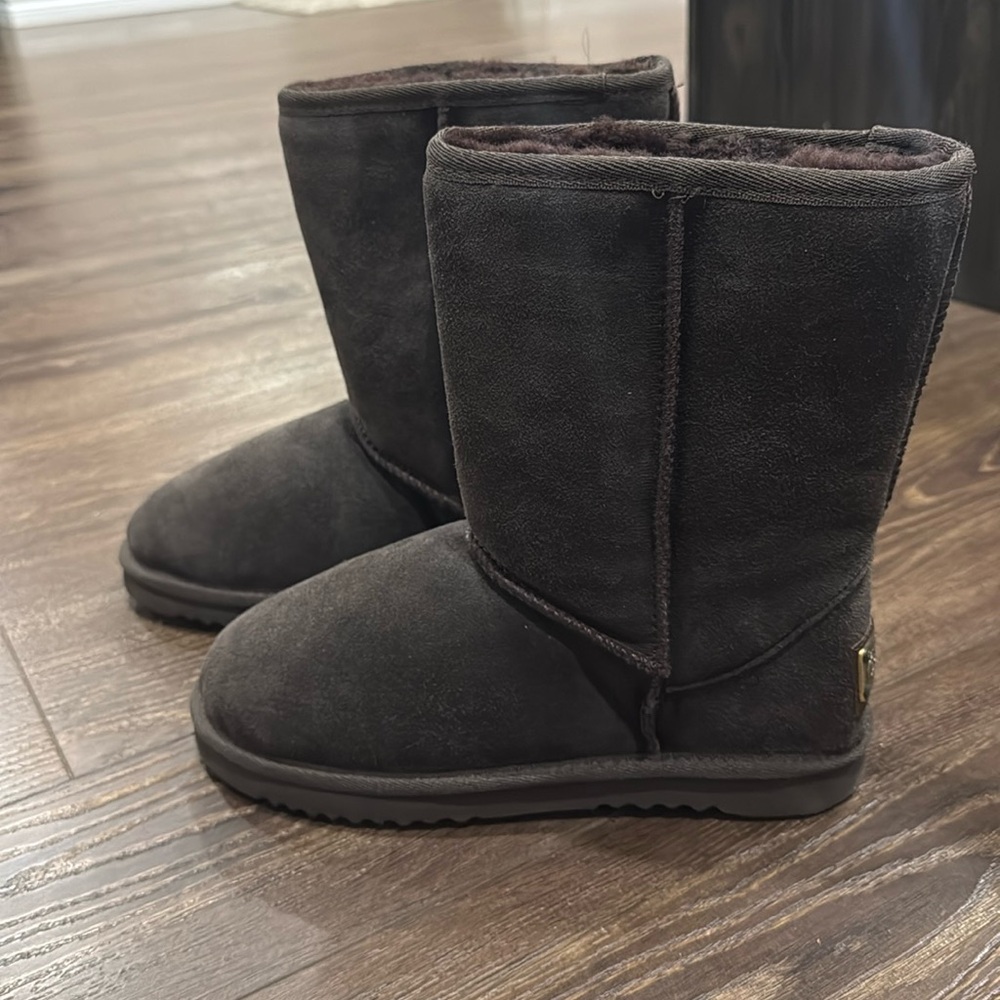 Winter boots